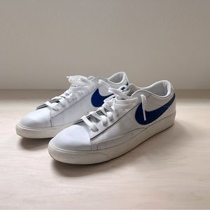 White Blazer Low